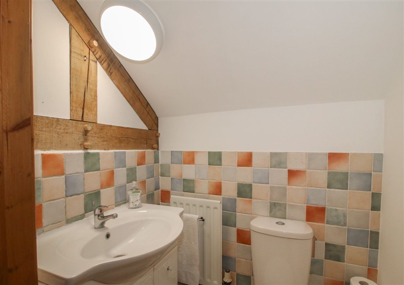 This is the bathroom at Malt House, Bishops Castle