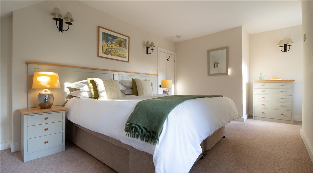 The second double bedroom at Malt House in Saltash, Cornwall