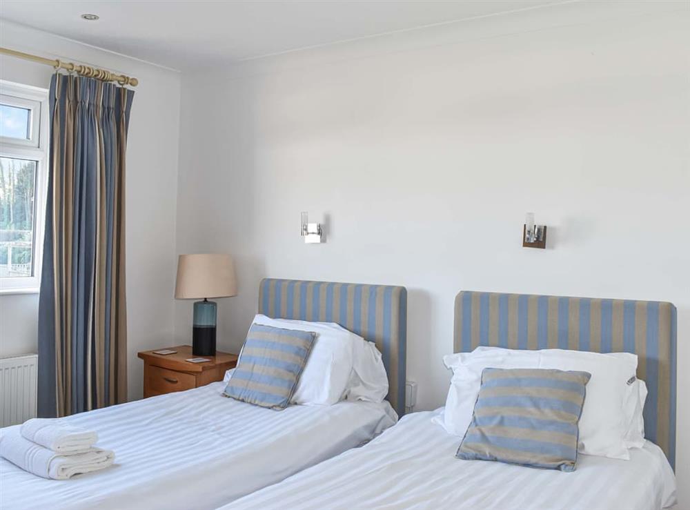Twin bedroom at Maltings Cottage in Yarmouth, Isle of Wight