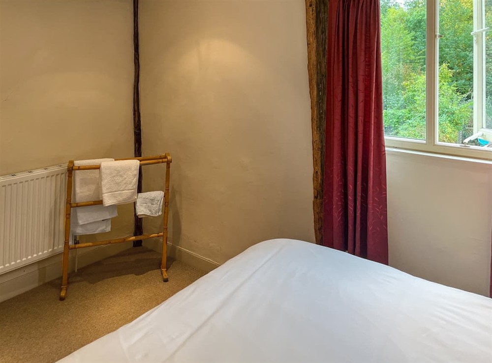Double bedroom (photo 2) at Manor Cottage in Cavendish, near Sudbury, Suffolk