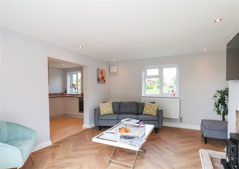 The living area at Manor Cottage, Harpham near Nafferton