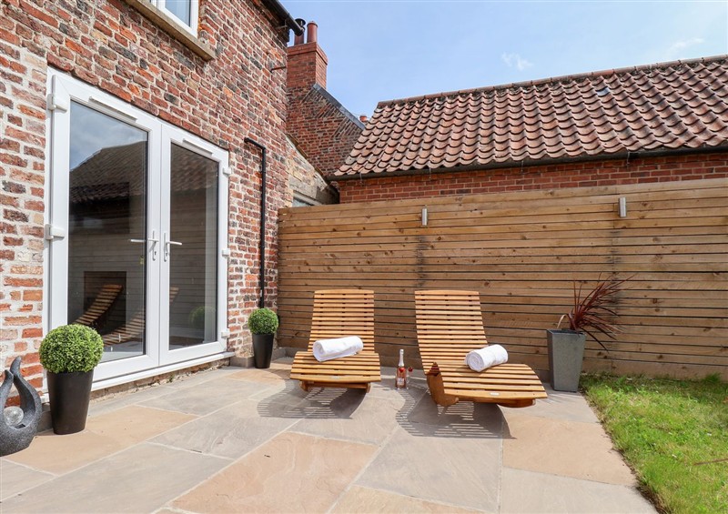 The patio at Manor Cottage, Harpham near Nafferton