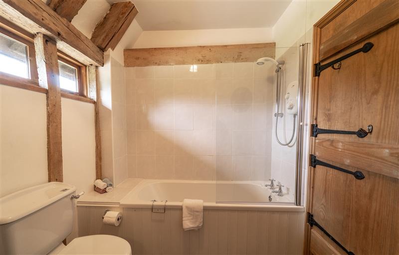 Bathroom (photo 2) at Manor Farm Barn, Thorndon