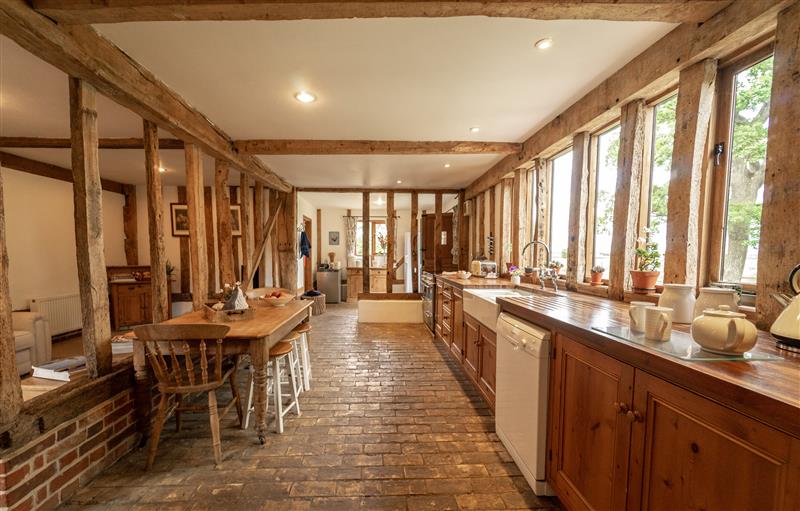 Dining room at Manor Farm Barn, Thorndon