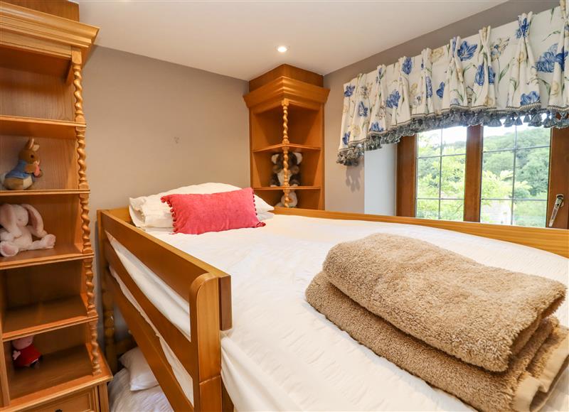 Bedroom (photo 4) at Manor Farm, Prescott near Gotherington