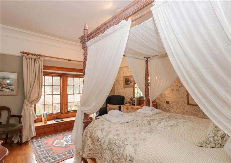 This is a bedroom (photo 3) at Manor Farmhouse, Dittisham