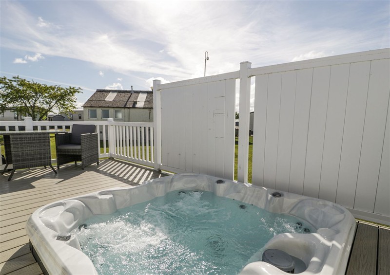 There is a hot tub at Manor House Platinum 3 Bedroom (16E), Maryport near Aspatria