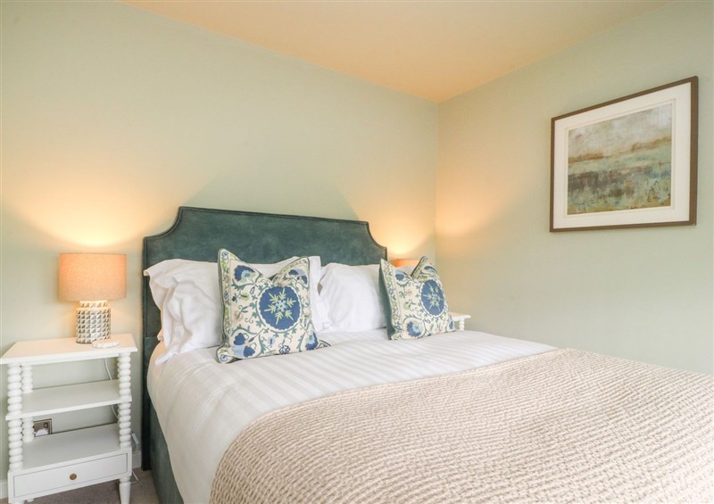 One of the 3 bedrooms (photo 3) at Manor Lodge, Clitheroe