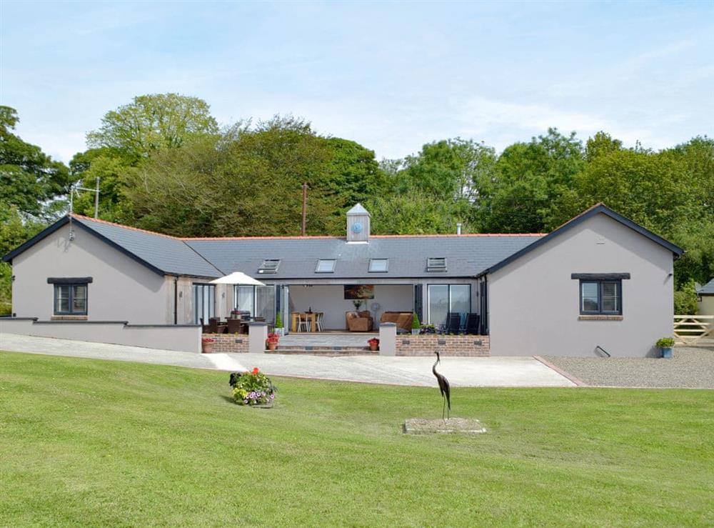 Stylish contemporary single storey holiday home at Manor Lodge Stables in Wiston, near Haverfordwest, Dyfed