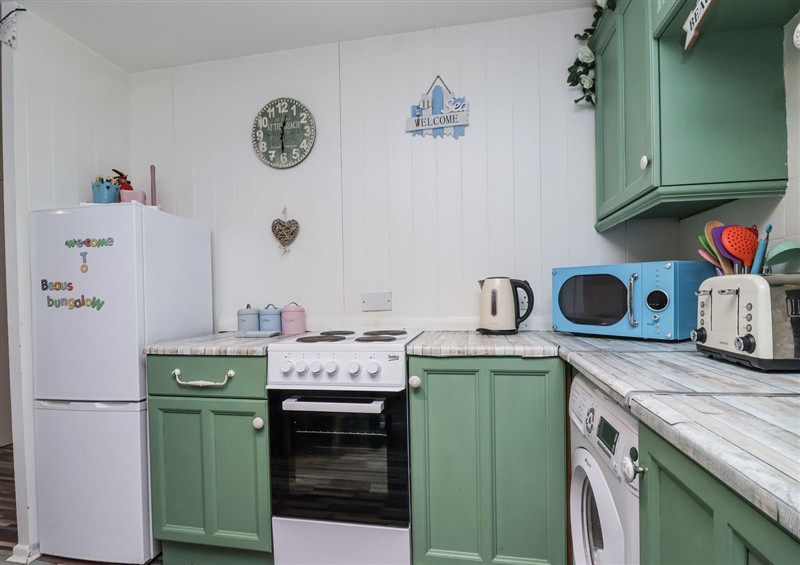 Kitchen (photo 3) at Manorcombe 21, Honicombe Holiday Village near Gunnislake