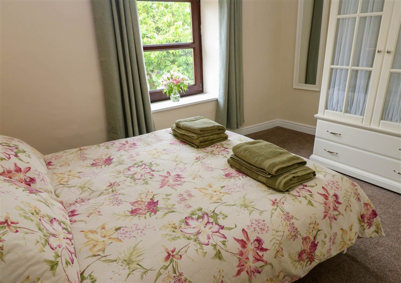 One of the 2 bedrooms (photo 2) at Maple Cottage, Ingleton