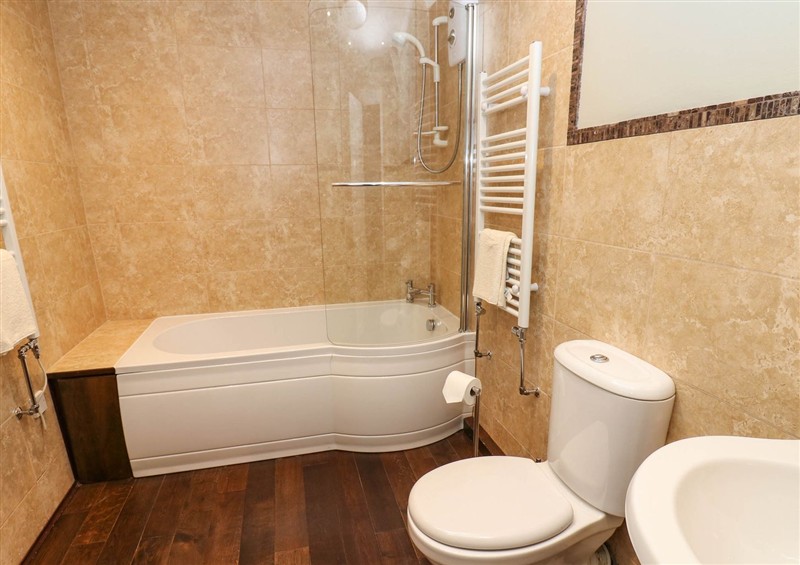 This is the bathroom at Maple Cottage, Ingleton