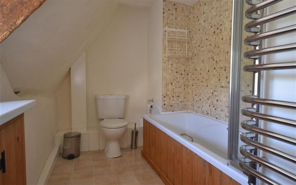 Another view of the family bathroom. at Maple Cottage in Slapton