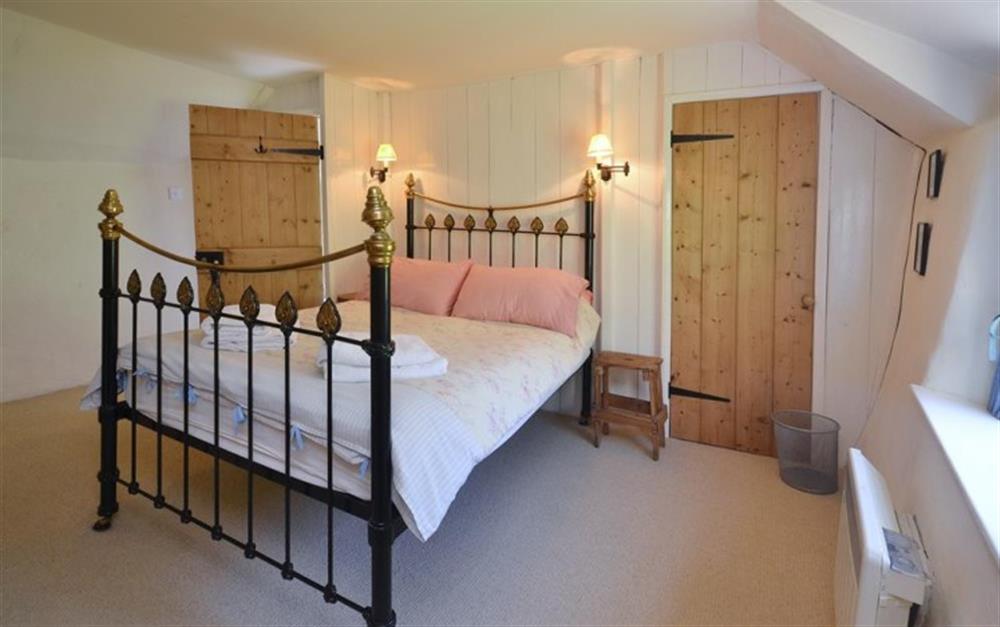 The double bedroom. at Maple Cottage in Slapton