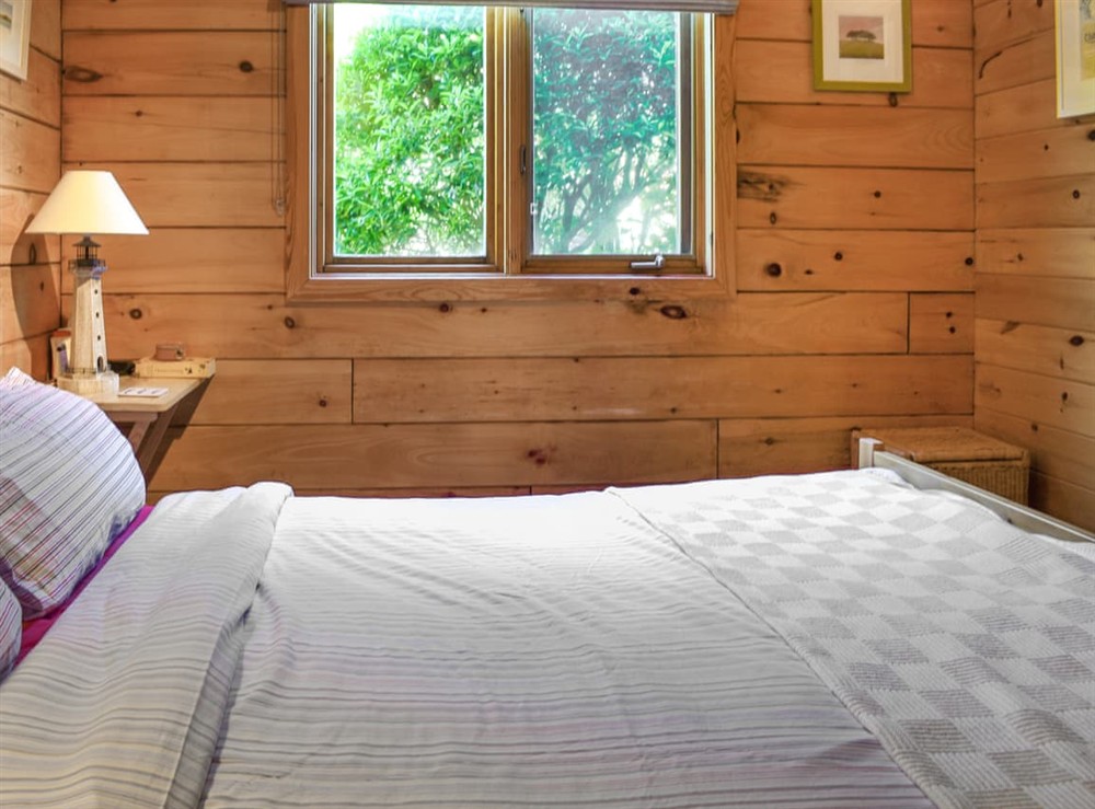 Double bedroom (photo 3) at Maple Leaf Cottage in Padstow, Cornwall