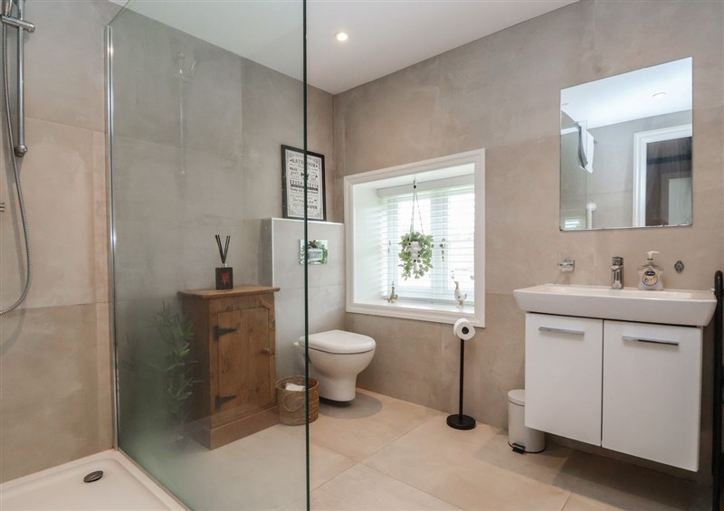 Bathroom at Maple Tree Cottage, Knaresborough