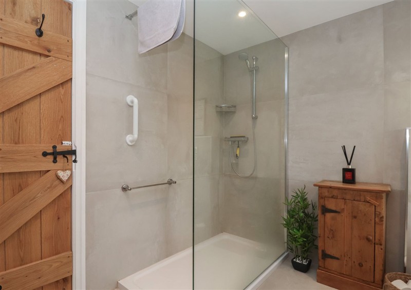 The bathroom at Maple Tree Cottage, Knaresborough