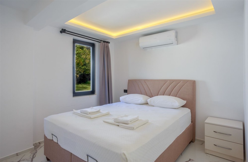 Maple Villa