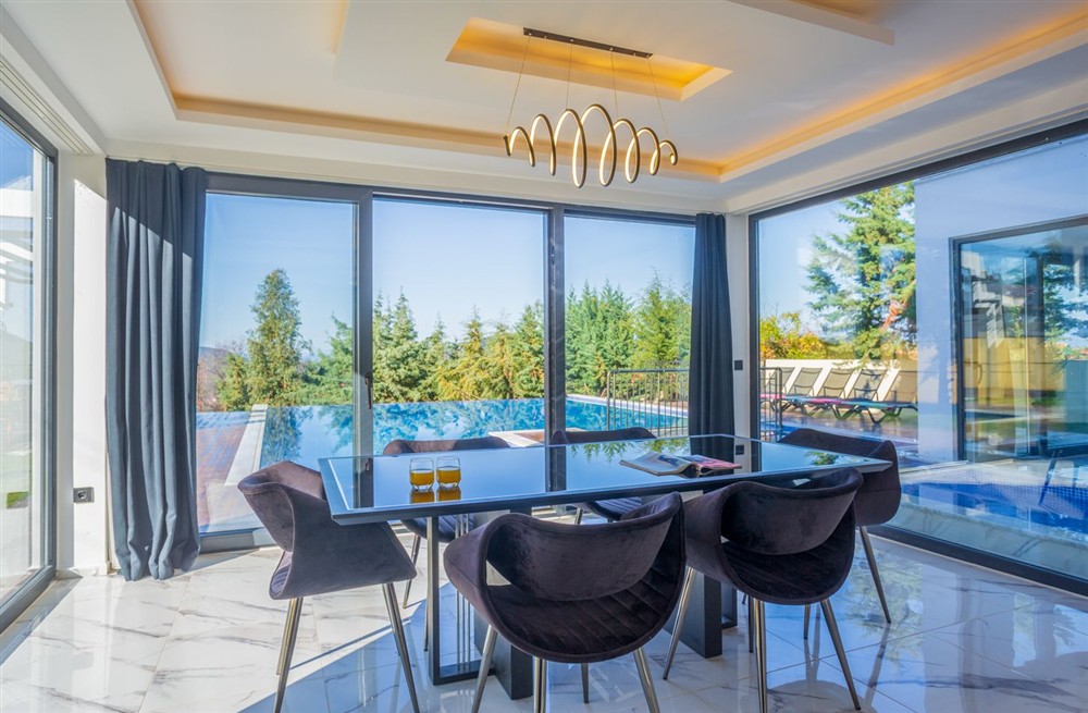 Maple Villa