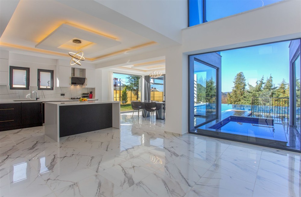 Maple Villa