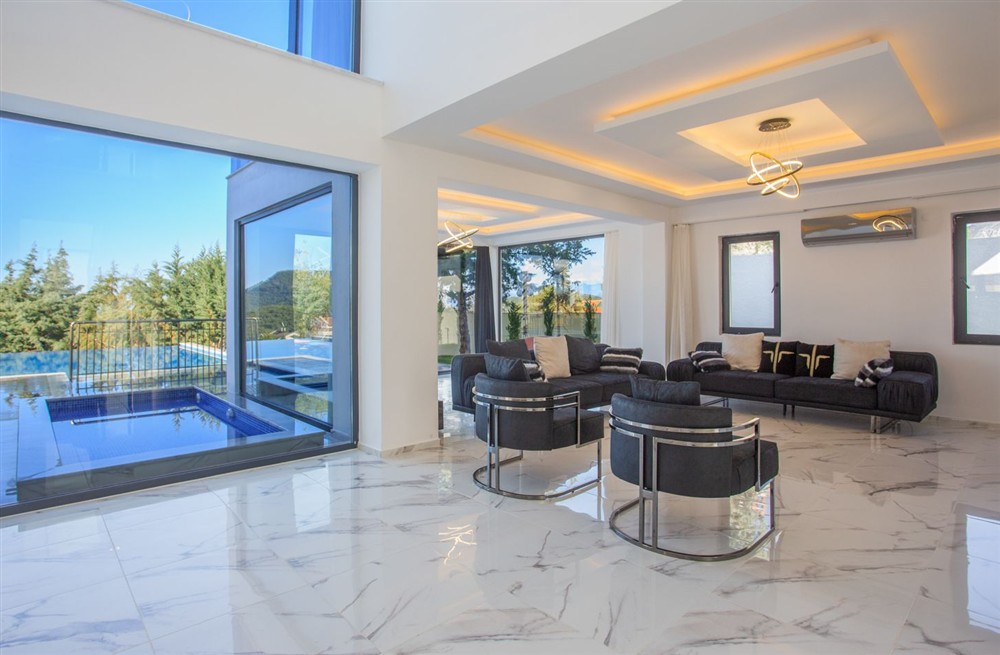 Maple Villa