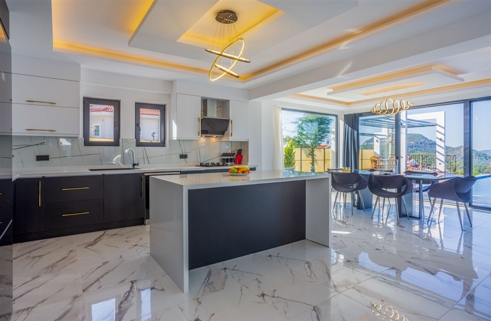 Maple Villa