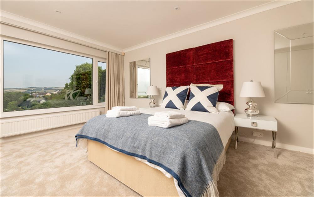 The master bedroom at Mapperley Lodge in Salcombe