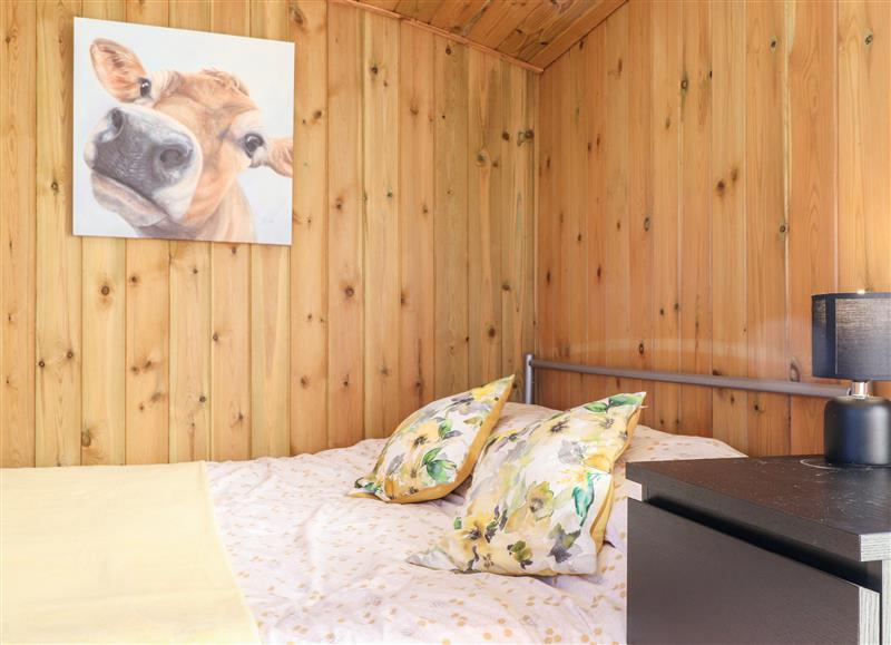 A bedroom in Maquessa Shepherd's Hut at Maquessa Shepherds Hut, Dumfries