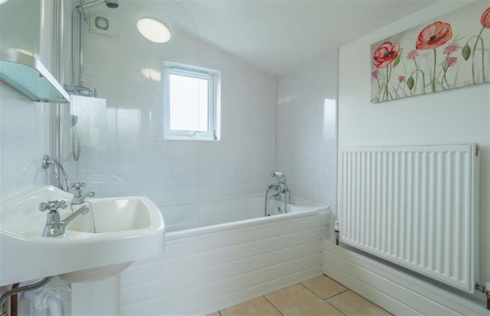 Ground floor: Family bathroom at Margarets Cottage, Potter Heigham near Great Yarmouth