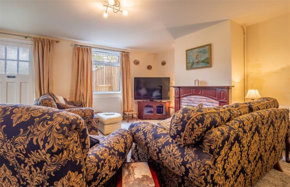 Ground floor: Sitting room at Margarets Cottage, Potter Heigham near Great Yarmouth