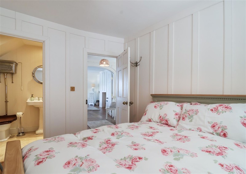 Bedroom (photo 3) at Marina, Cawsand