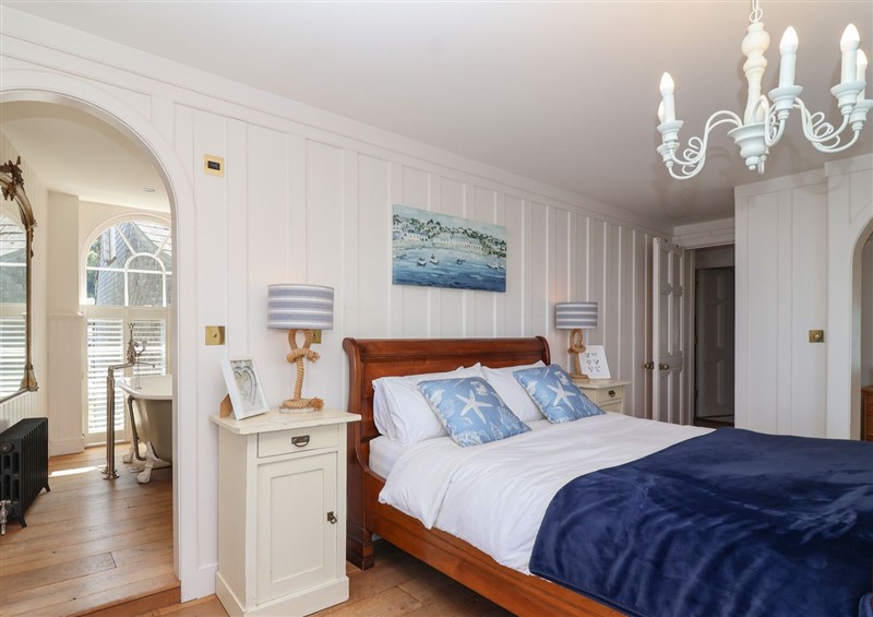 Bedroom (photo 5) at Marina, Cawsand
