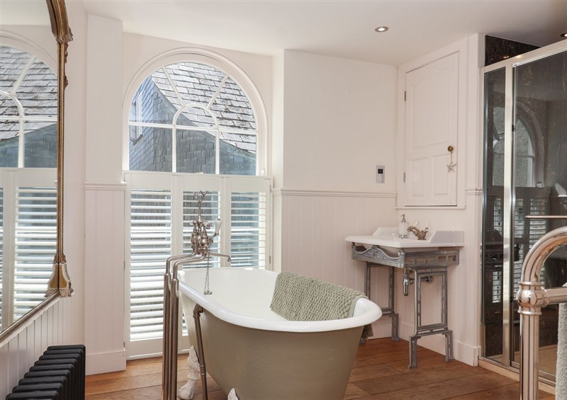 This is the bathroom at Marina, Cawsand