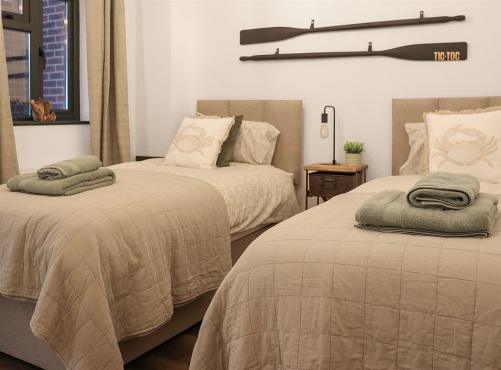 Twin bedroom at Marina View in Neyland, near Milford Haven, Dyfed