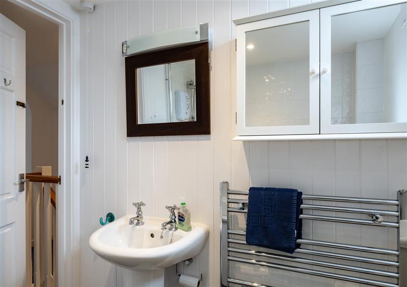 This is the bathroom at Marine Cottage, Penmayne in Rock