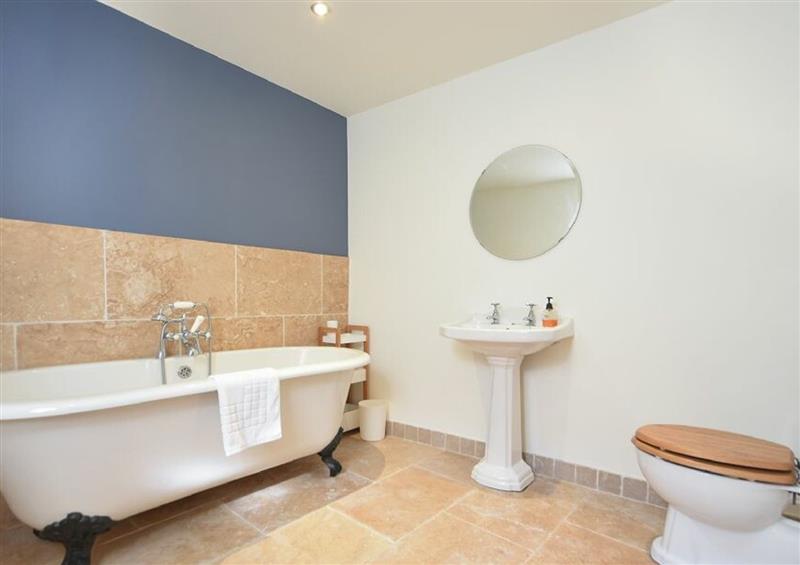 This is the bathroom at Mariners House, Alnmouth