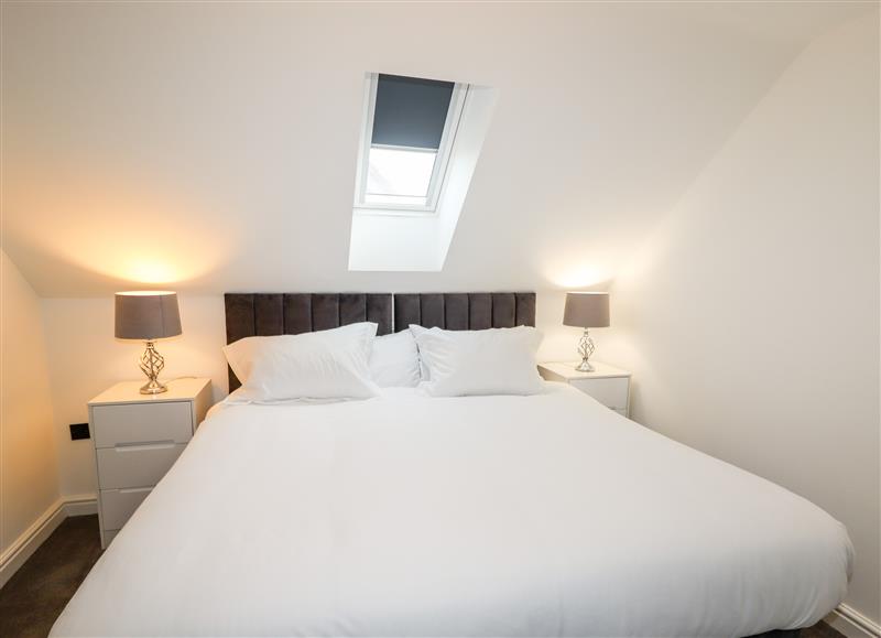 This is a bedroom (photo 2) at Maritos, Talacre