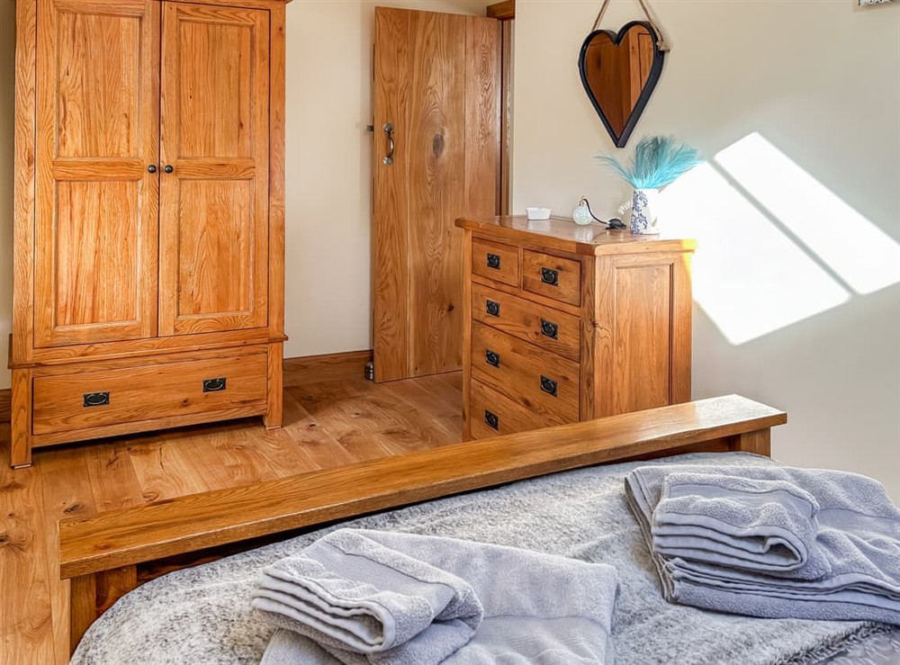 Double bedroom (photo 2) at Marl Barn in Little Hayfield, Derbyshire