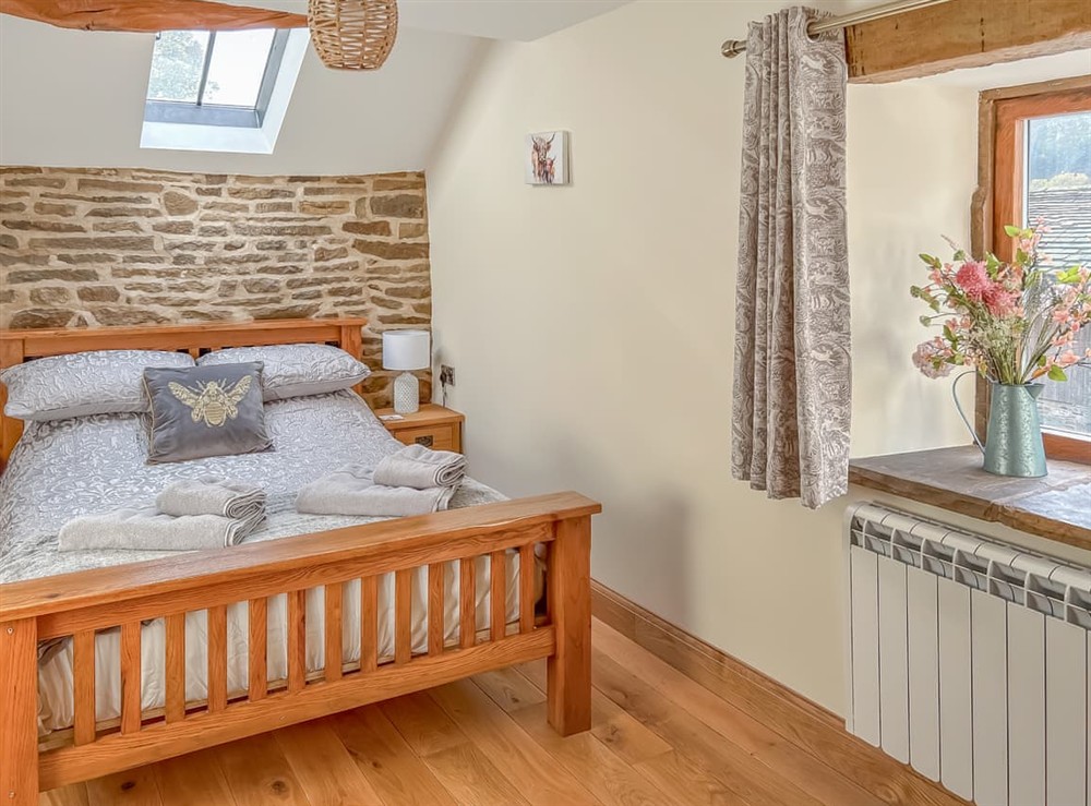 Double bedroom at Marl Barn in Little Hayfield, Derbyshire