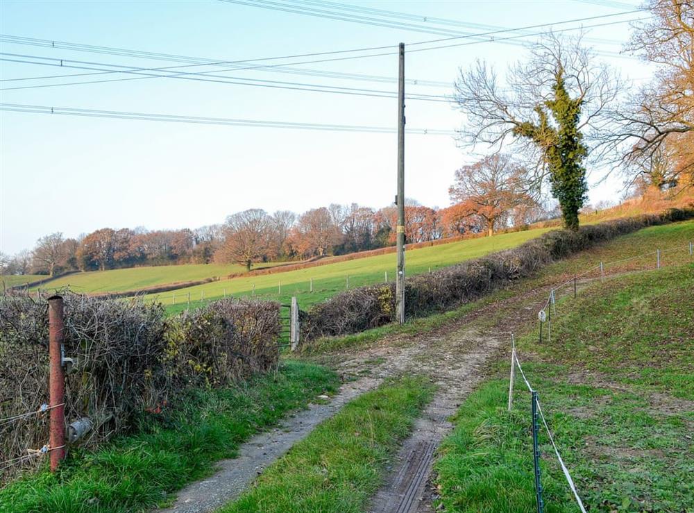 Approached along a private track at Marshalls Farm in Kilcot, near Newent, Herefordshire