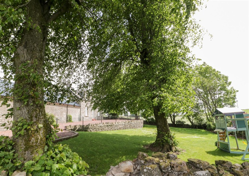 Enjoy the garden (photo 3) at Marshill Farm House, Draffan near Kirkmuirhill