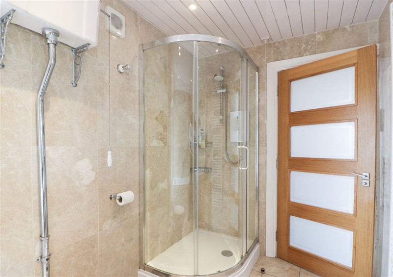 This is the bathroom at Marshill Farm House, Draffan near Kirkmuirhill