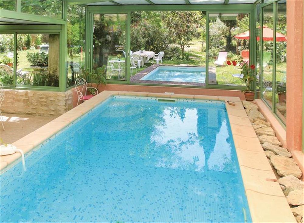 Swimming pool (photo 4) at Mas du Poete in Saint Rémy-de-Provence, Bouches-du-Rhône, France