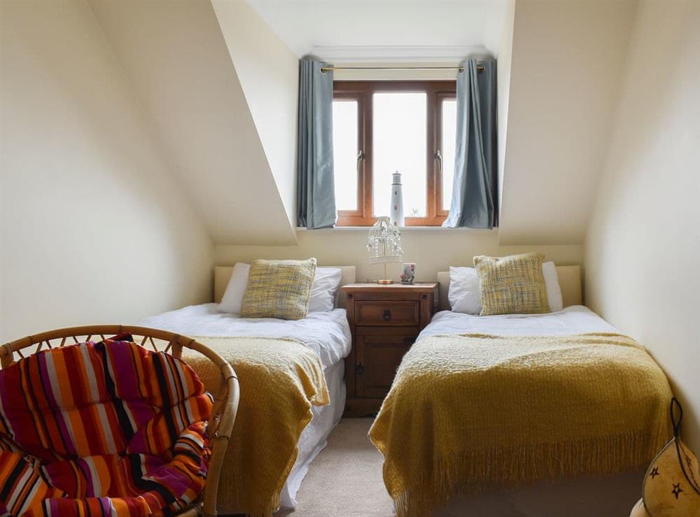 Twin bedroom at Maverhurst in Bracklesham Bay, West Sussex
