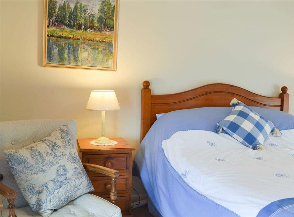 Delightful double bedroom at Mavis Cottage in Kingswood, near Kington, Herefordshire