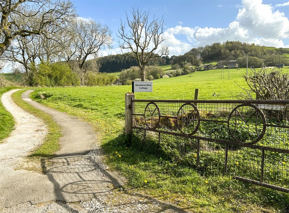 Outdoor at Mawstone Mine Cottage in Youlgrave, Derbyshire