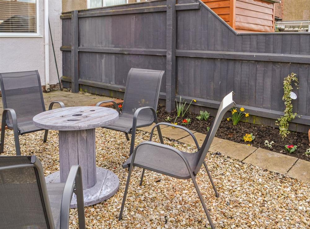 Sitting-out-area at Maxs Retreat in Cleethorpes, South Humberside