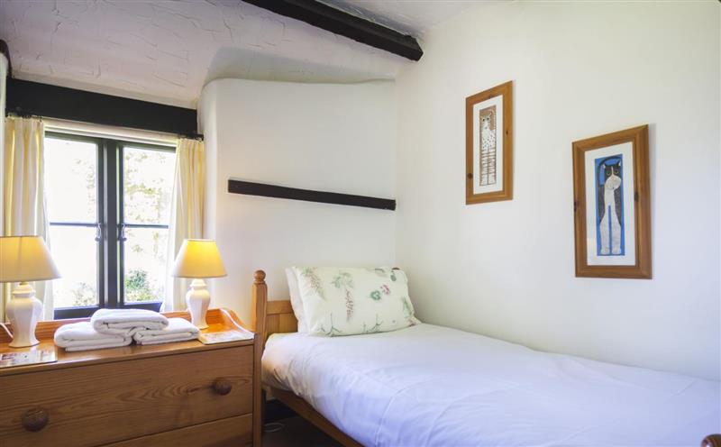 One of the 2 bedrooms at May Cottage, Tiverton