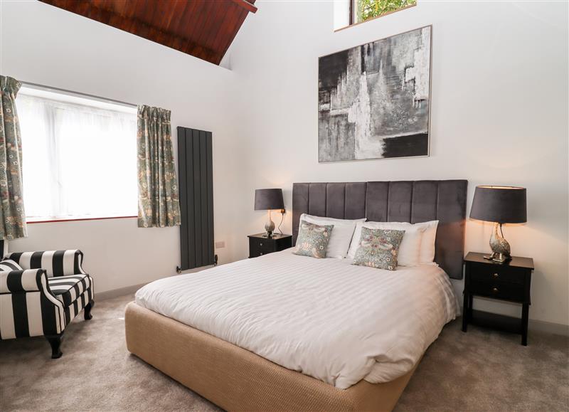 One of the 2 bedrooms at Mayfield Cottage, Crudwell near Malmesbury