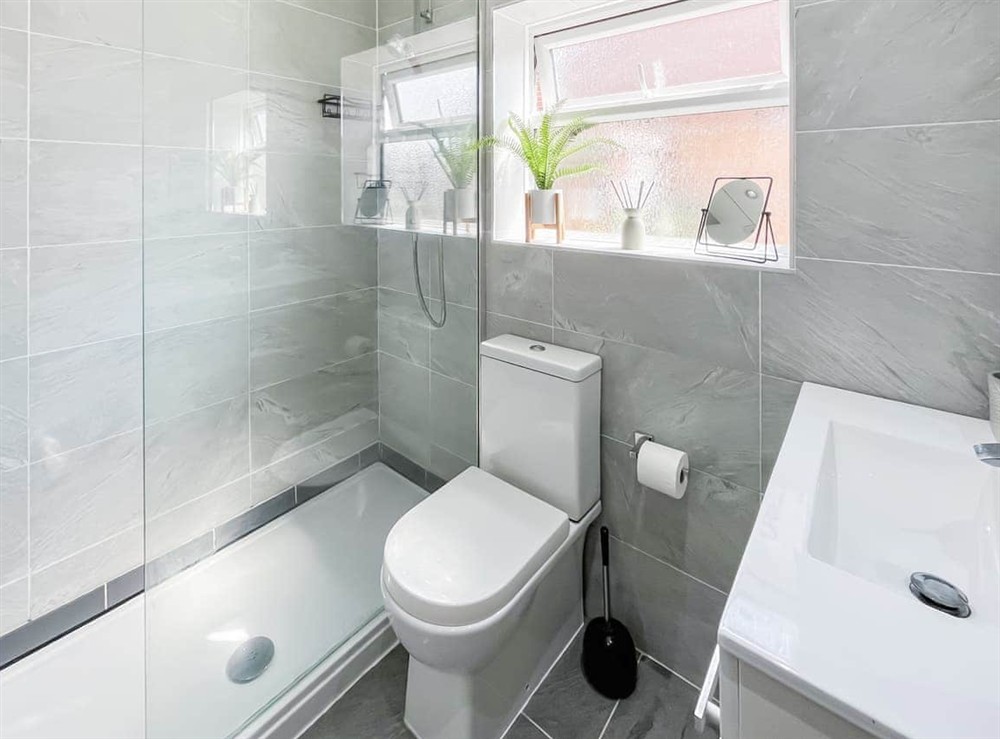 Bathroom at Mayglen in Crowle, South Humberside